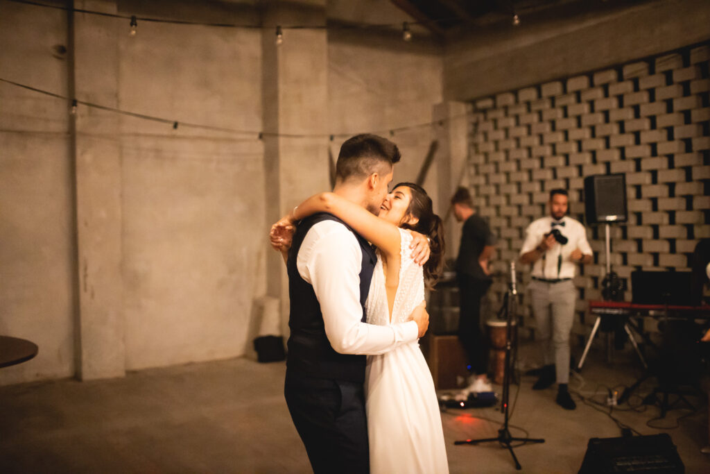 Reportage fotografico festeggiamenti matrimonio Al Vecchio Fienile di Magadino